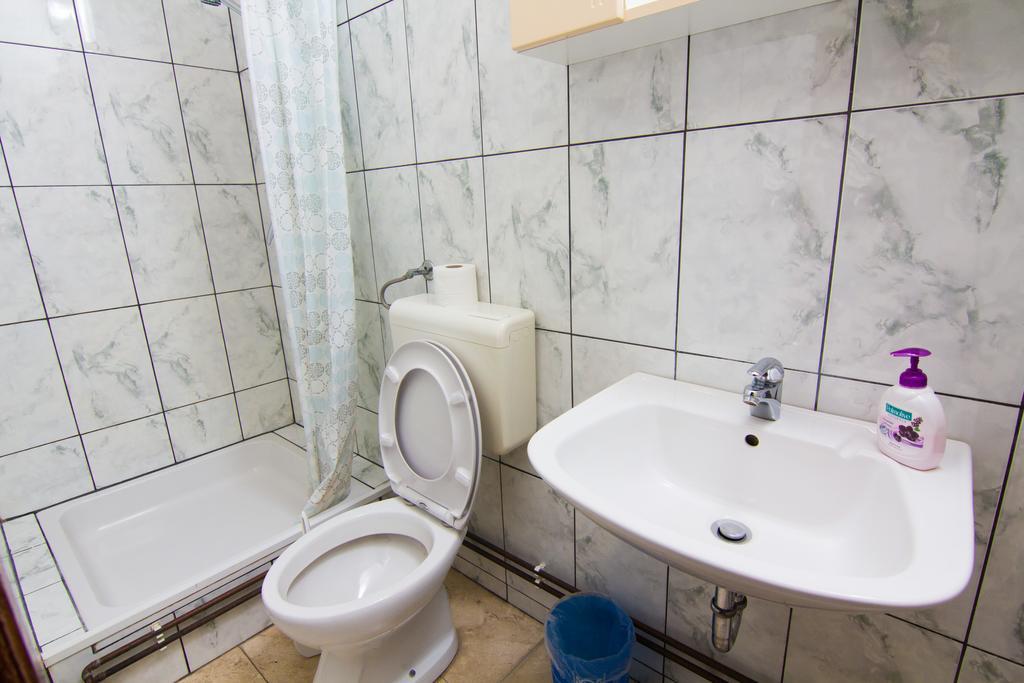 Apartmani Zuzic Krk Town Værelse billede