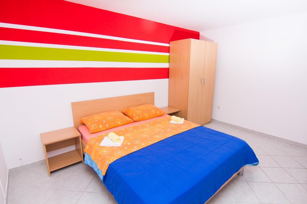 Apartmani Zuzic Krk Town Værelse billede
